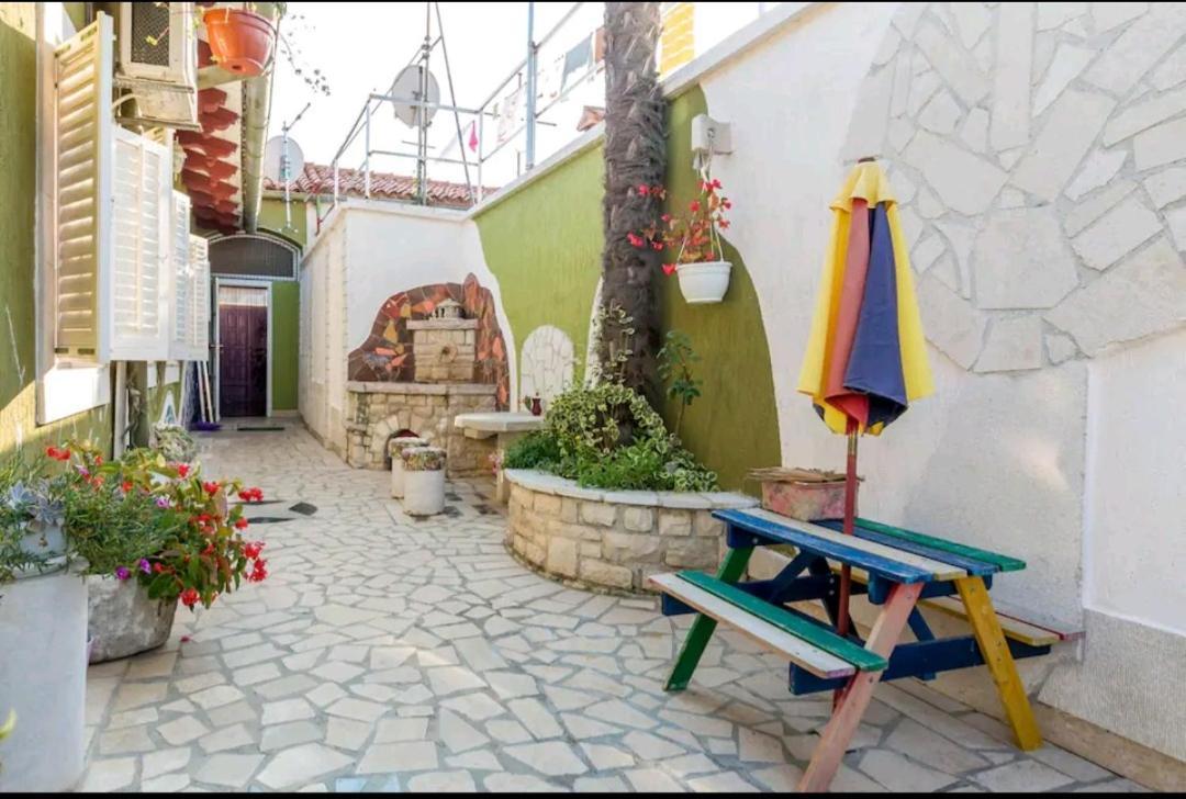 Kuca Za Odmor Lucy Apartment Pula Luaran gambar