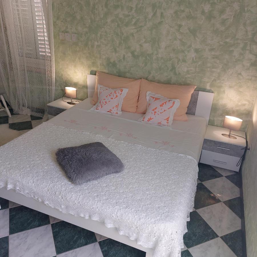 Kuca Za Odmor Lucy Apartment Pula Luaran gambar